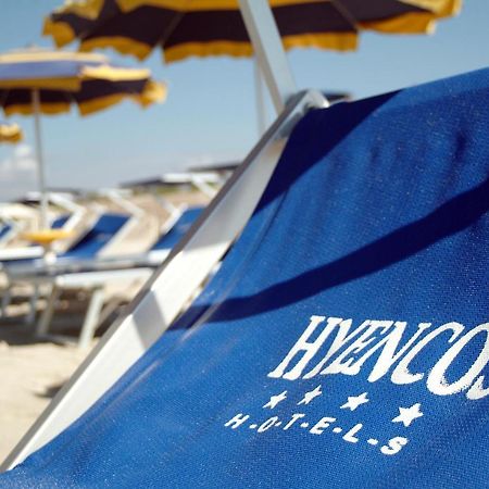 Hyencos Hotel Callyon Torre San Giovanni Ugento Exteriör bild